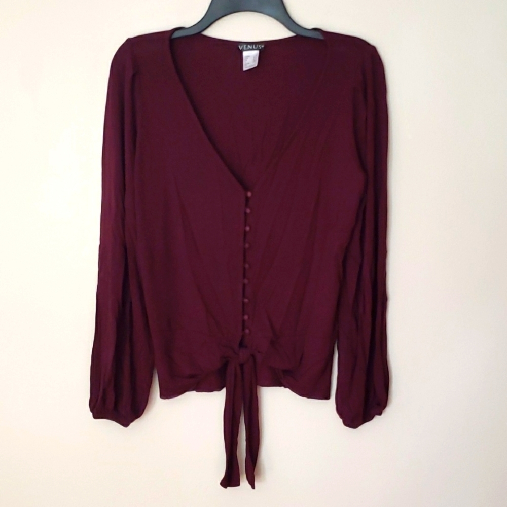 Venus V-neck covered button & tie front long sleeve boho top, purply red, Sz Med
